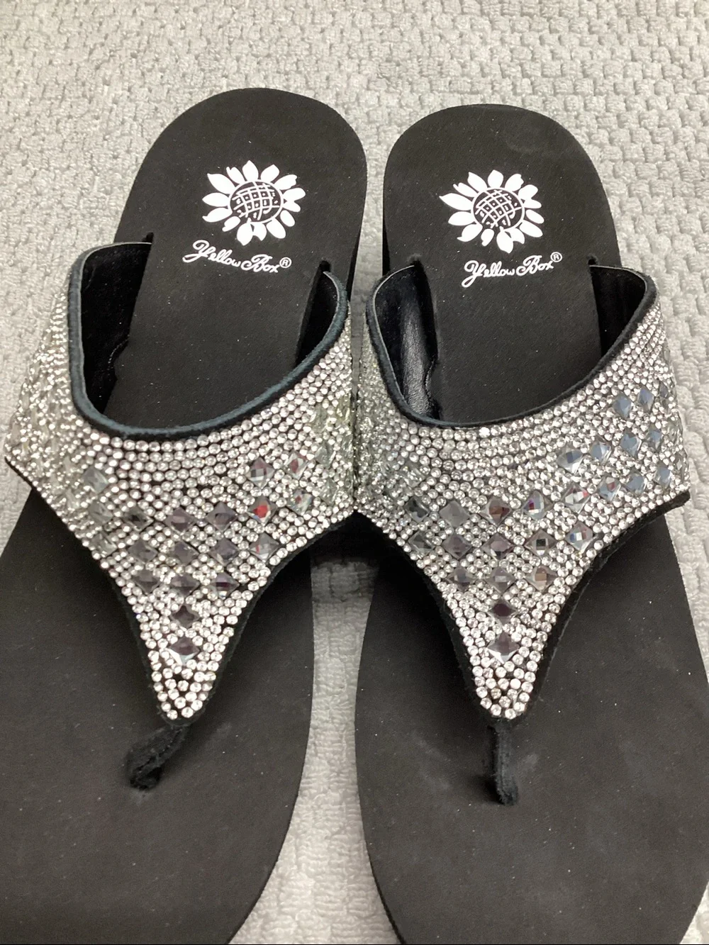 Yellow Box “Jaiden”  Black Platform Sandals with Silver Crystal Accents - Picture 3 of 5